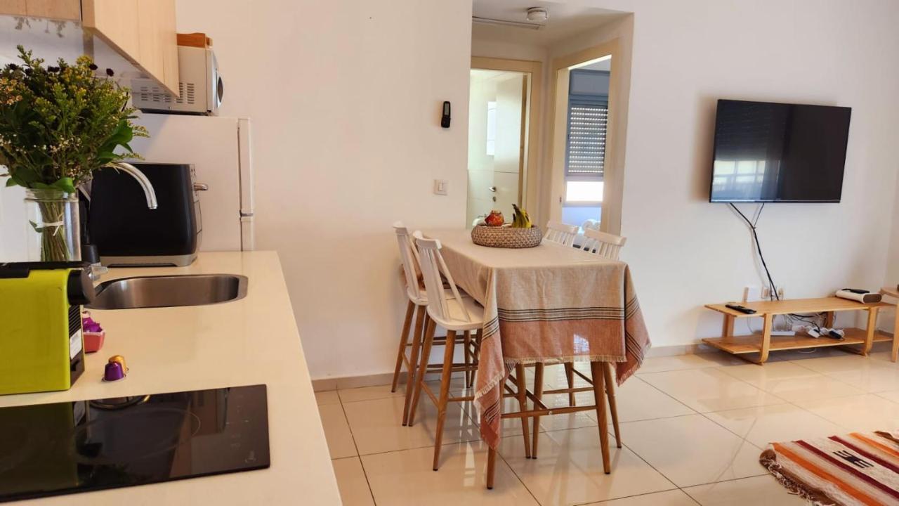 Melony Apartments Yam Suf Street Eilat Eksteriør bilde